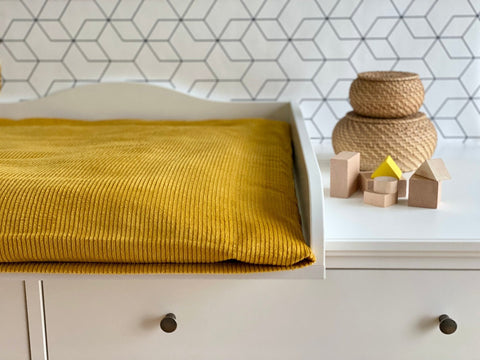 Bezug für Wickeltischauflage aus Breitcord in Gelb Mustard