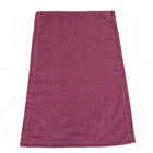 Die magentafarbene Leinenschürze von KraftKids mit weißen Nähten und langen weißen Bändern liegt flach auf weißem Grund - der hochwertige Stoff spiegelt die Handwerkskunst der Kollektion Sonnensegel Leinen magenta dunkel wider.