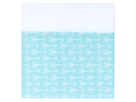 Frecce bianche per allattamento su fondo bianco menta