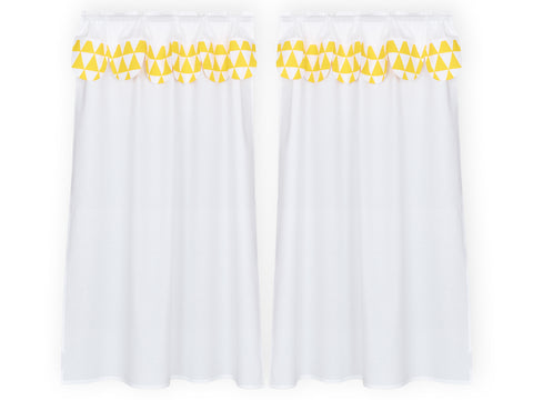 Tende per letto a soppalco semplici triangoli bianchi gialli