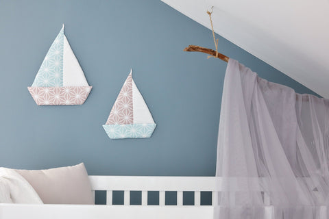 Barca a vela Bianco Diamante su Cameo Rosa