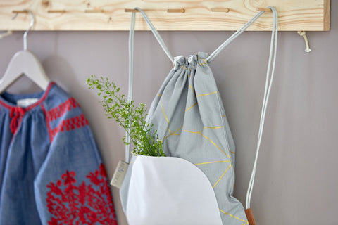 Borsa da palestra linee dorate su grigio