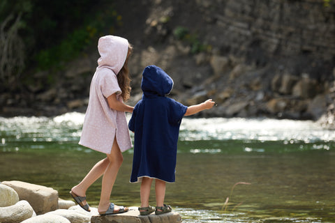 Poncho da bagno in mussola blu scuro